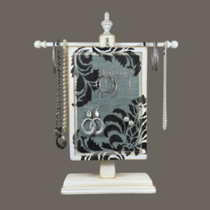 Hand-Painted Earring Holder — Damask Design | Classic Series